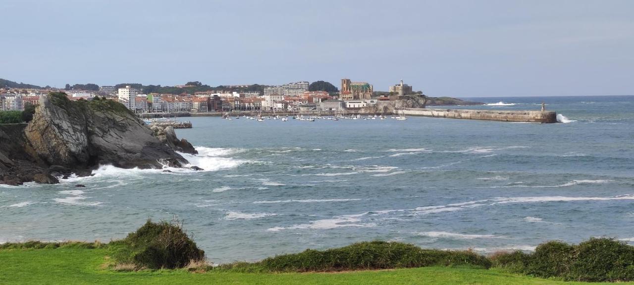 Precioso Piso Con Garaje En El Centro De Castro Urdiales Lägenhet Exteriör bild