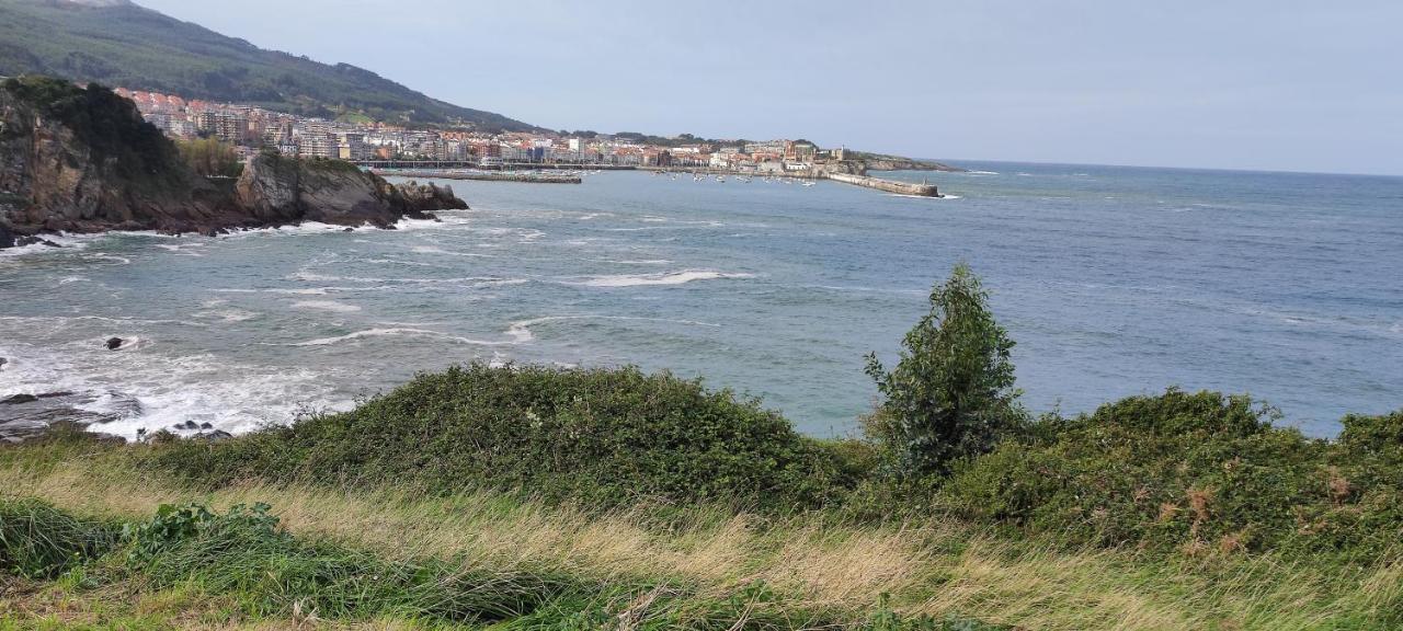 Precioso Piso Con Garaje En El Centro De Castro Urdiales Lägenhet Exteriör bild